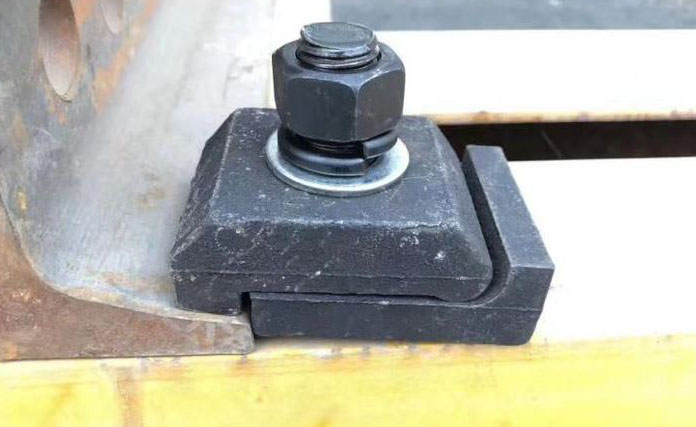 轨道及安装附件