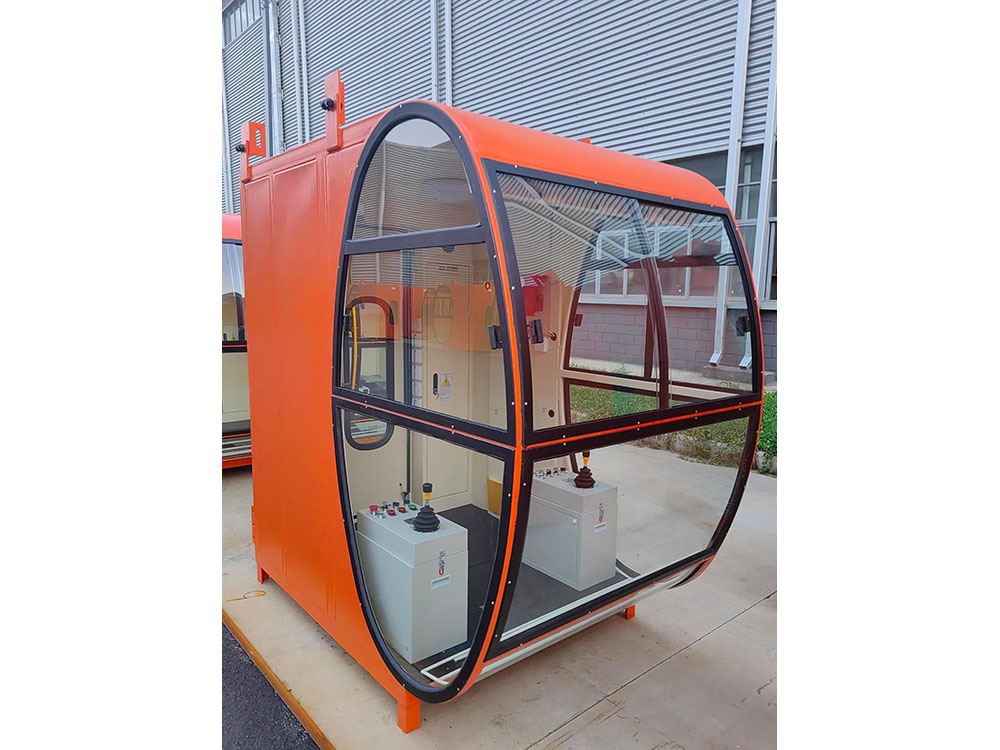 欧式双梁司机室